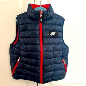 Boys reversible NIKE puffer vest